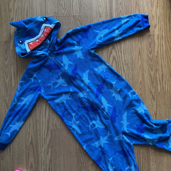 🟢3/$15 Wonder Nation Shark Pajamas (Boys 6/7) Fleece Zip-Up One-Piece - Picture 3 of 9